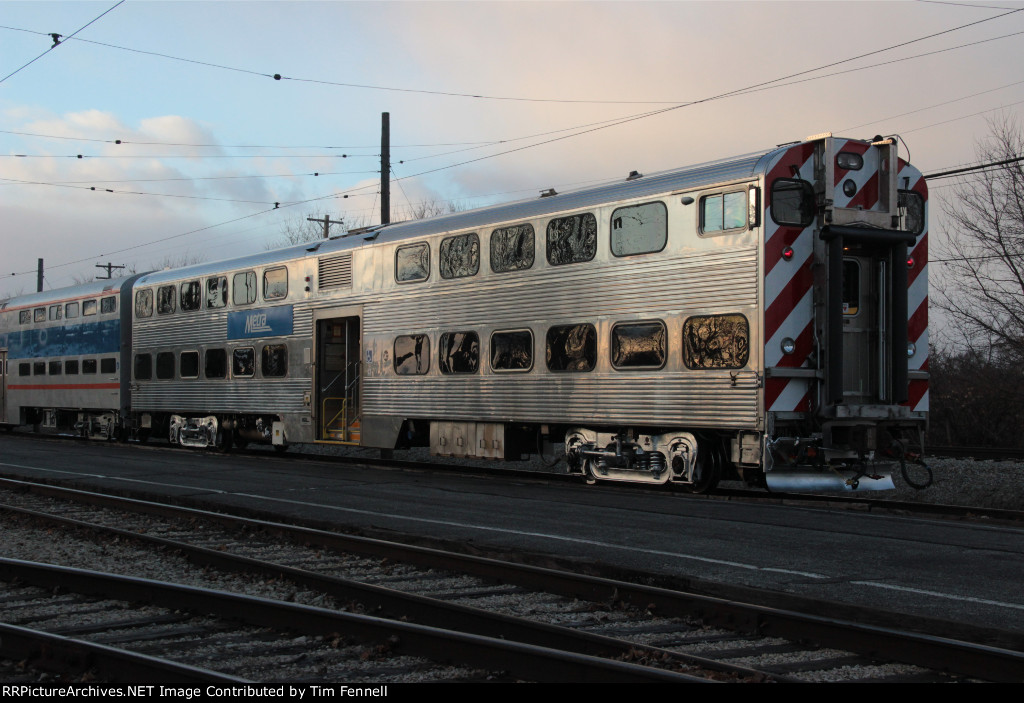 Metra #8523